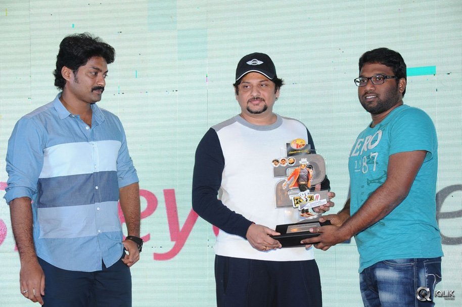 Kick-2-Movie-Platinum-Disc-Function